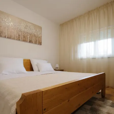 Apartman Ive *
