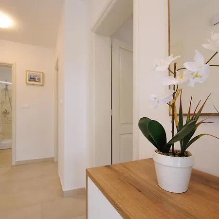 Lägenhet Apartman Ive