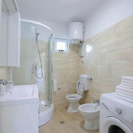 Apartman Ive Lägenhet Sukošan